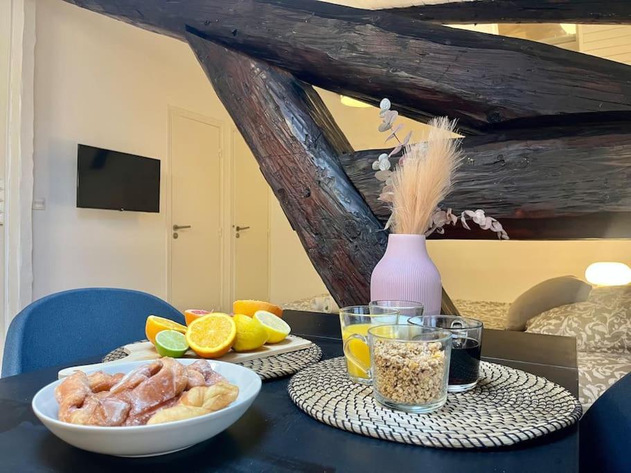 Suite Polkka Лион Екстериор снимка